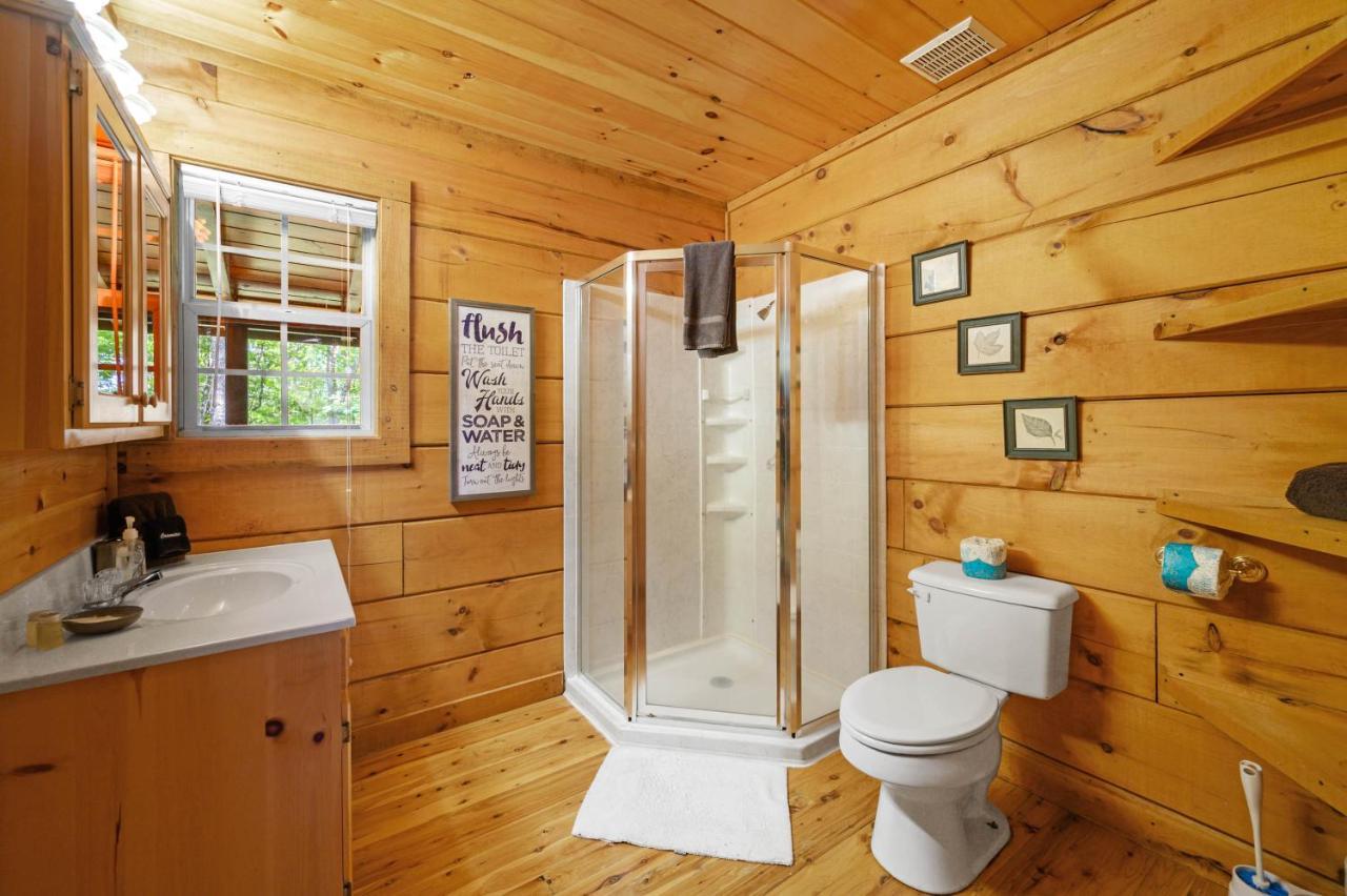 Gypsy Road - Privacy! Log Cabin With Hot Tub, Wifi, Directv And Arcade เซอเวียร์วีล ภายนอก รูปภาพ