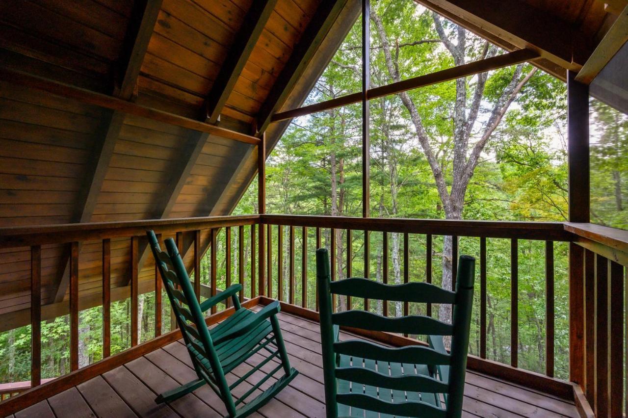Gypsy Road - Privacy! Log Cabin With Hot Tub, Wifi, Directv And Arcade เซอเวียร์วีล ภายนอก รูปภาพ
